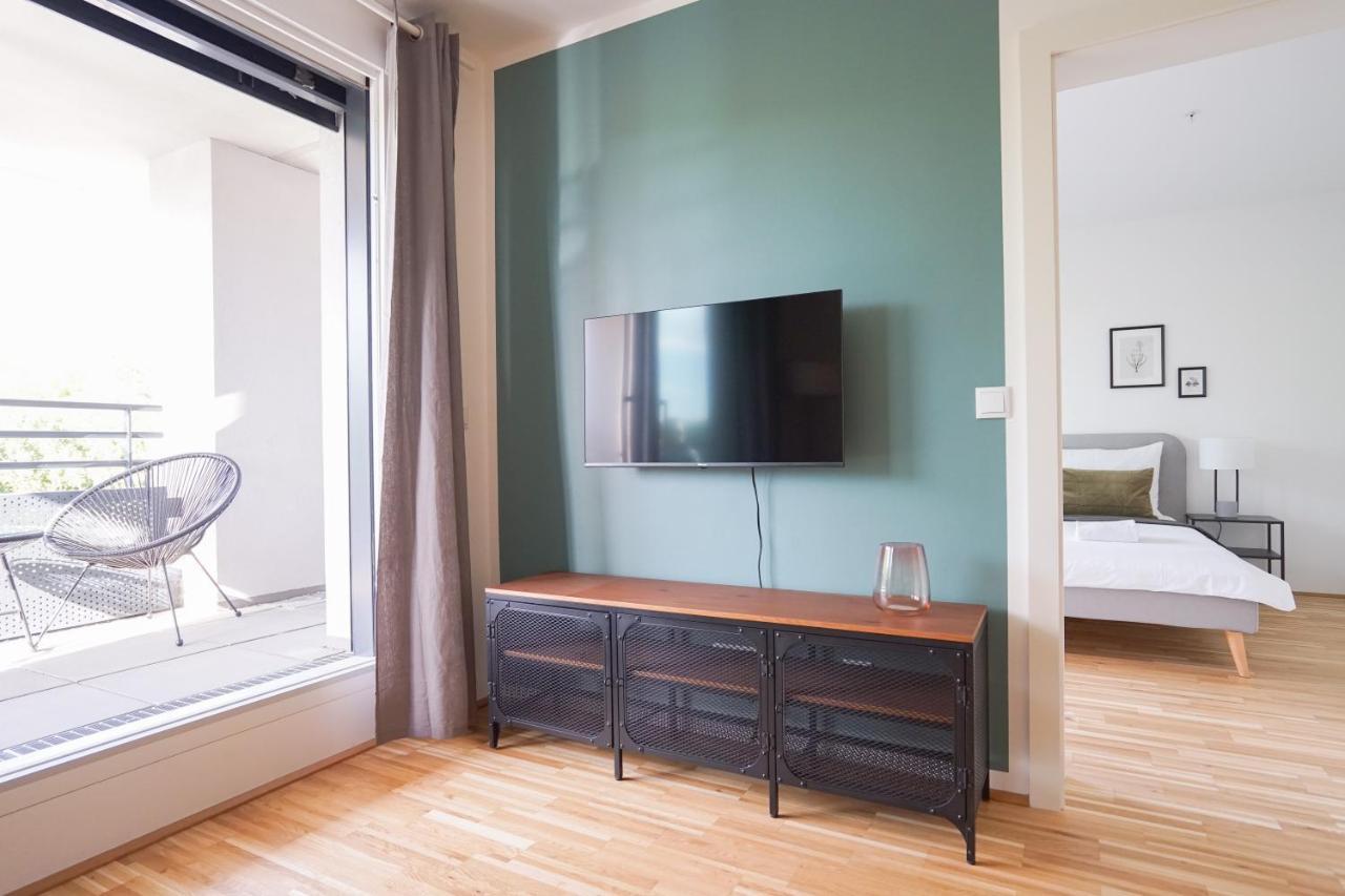 Green Garden Apartment W/.Balcony Near Thermal Spa Viena Exterior foto